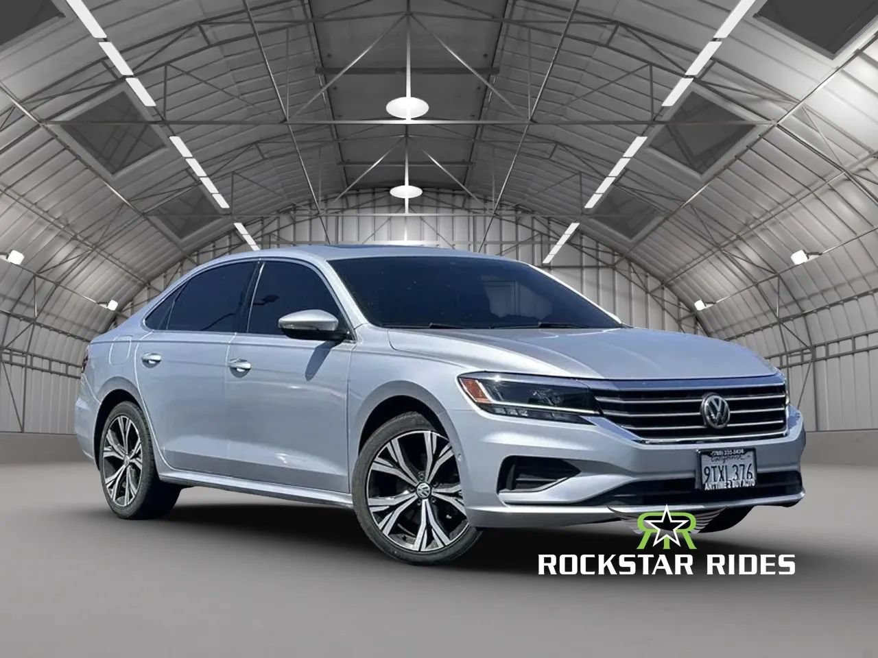 Used 2020 Volkswagen Passat 2.0T SEL FWD image 2