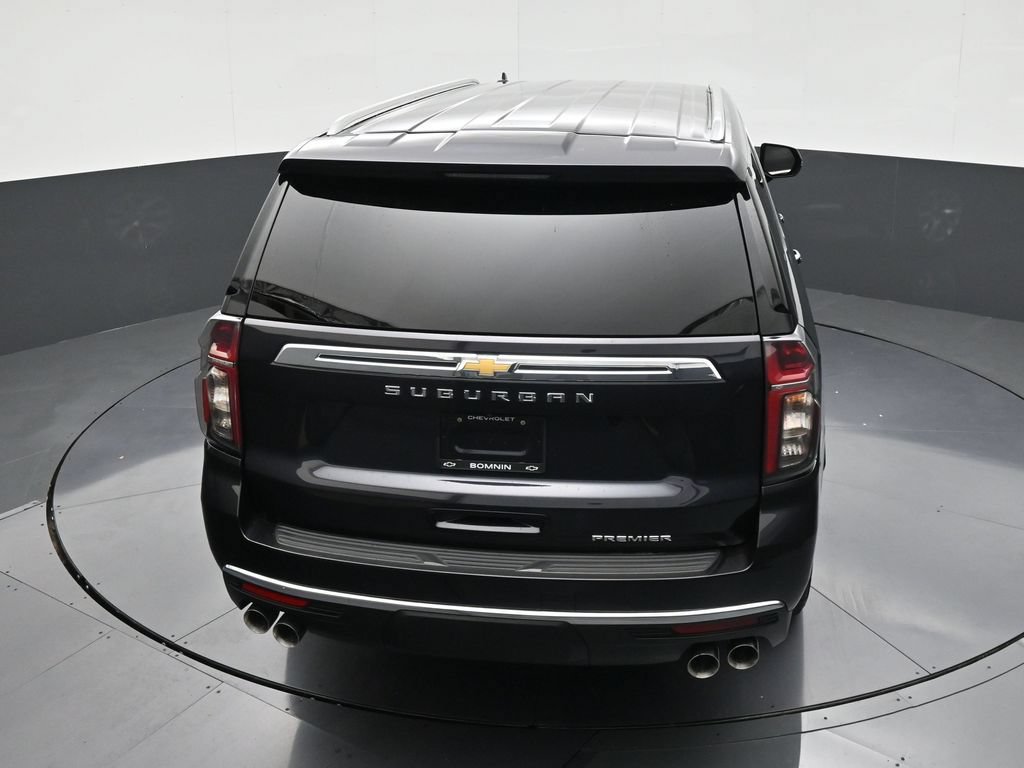 Used 2024 Chevrolet Suburban Premier AWD/4WD image 15