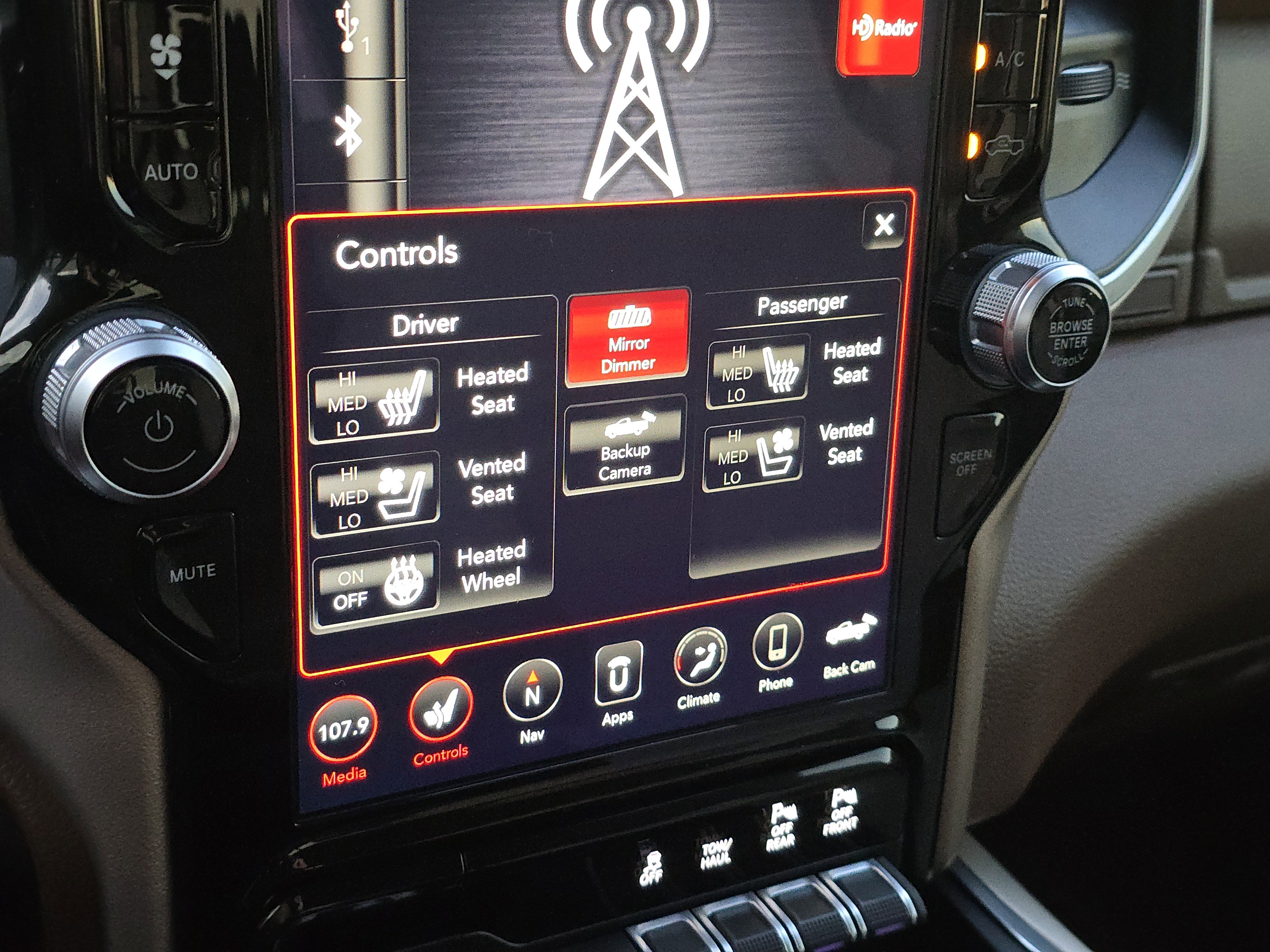 Used 2021 RAM 1500 Laramie image 22