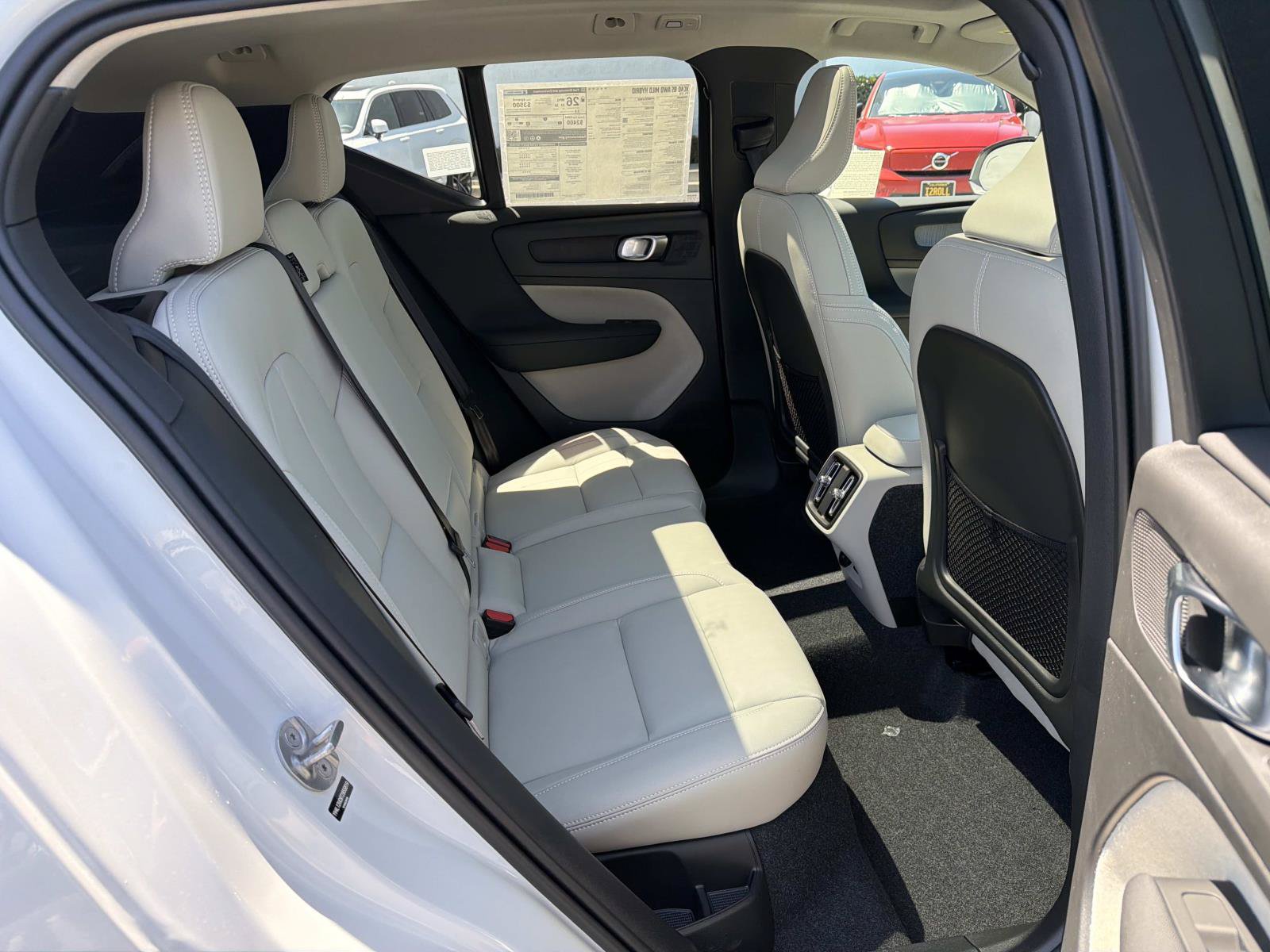 New 2026 Volvo XC40 B5 Plus w/ Protection Package Premier AWD/4WD image 19
