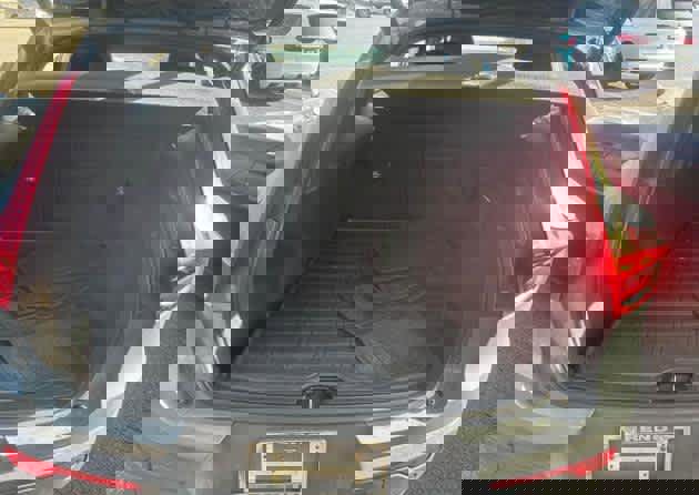 Used 2023 Volvo XC40 Recharge Plus w/ Protection Package Premier image 6