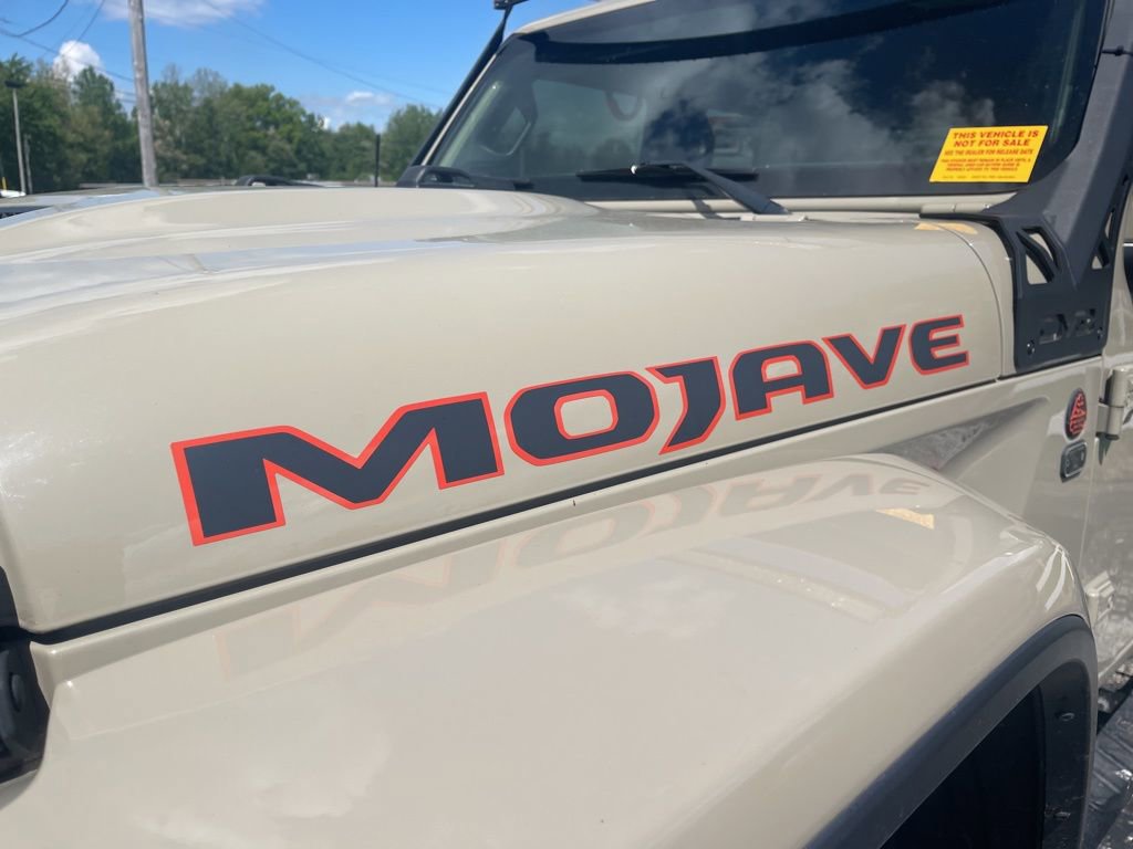 Used 2020 Jeep Gladiator Mojave AWD/4WD image 9