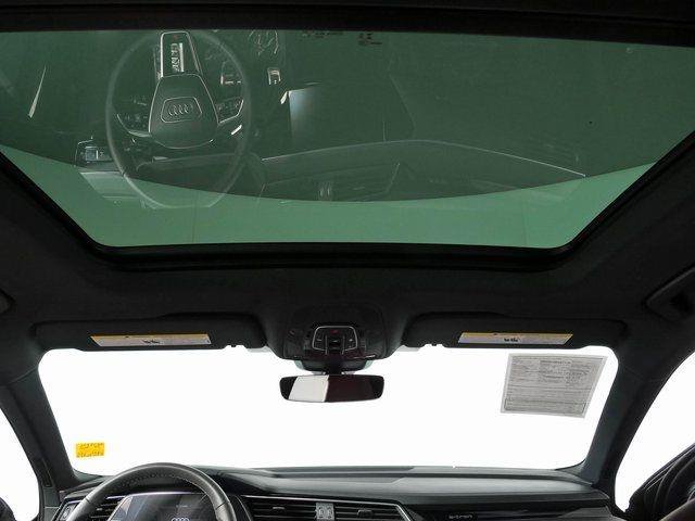Used 2024 Audi SQ8 e-tron Premium Plus w/ Black Optic Package AWD/4WD image 20