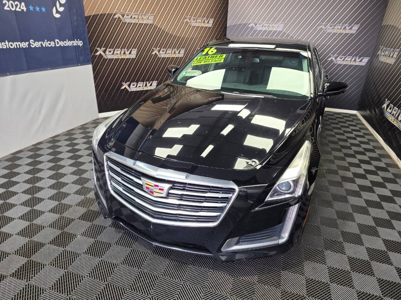 Used 2016 Cadillac CTS Luxury RWD image 3