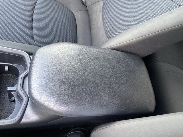 Used 2023 Toyota RAV4 LE AWD/4WD image 40