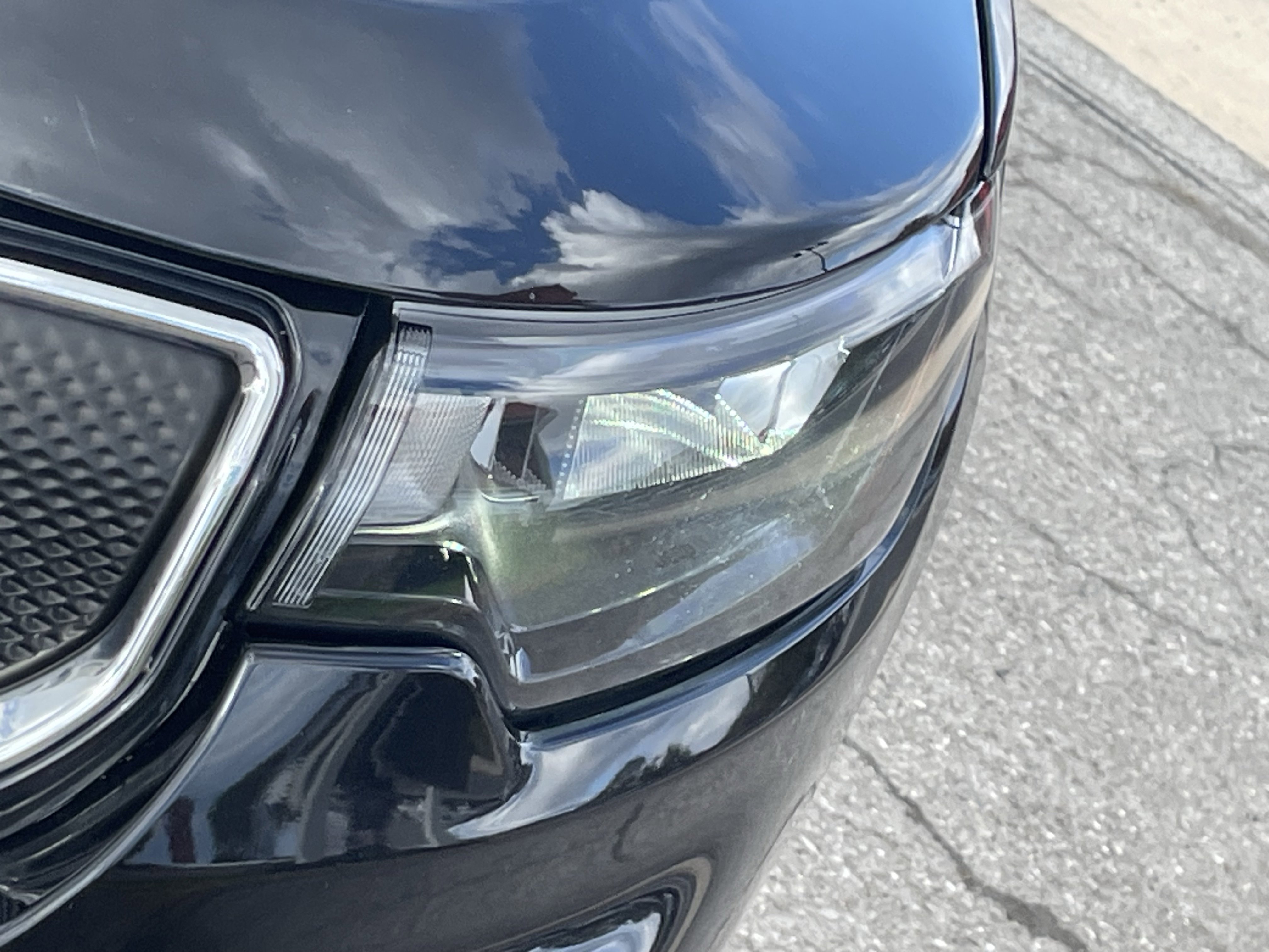 Used 2022 Jeep Compass Limited image 10