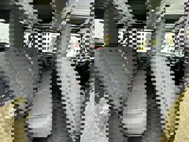 Used 2026 Jeep Wrangler Willys AWD/4WD image 24