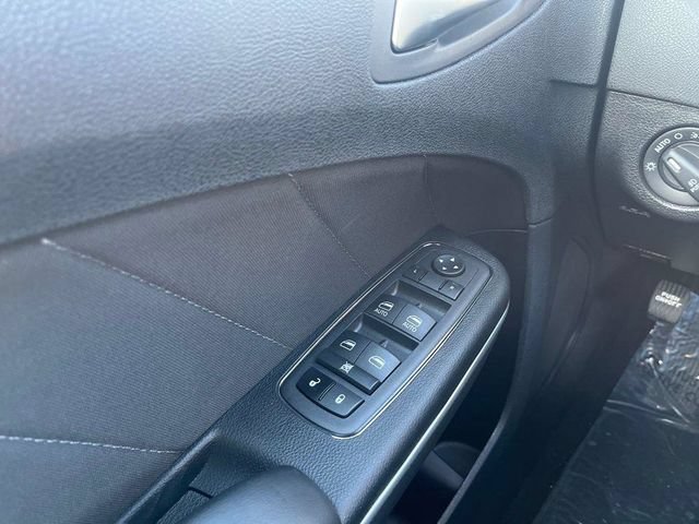 Used 2023 Dodge Charger SXT AWD/4WD image 34