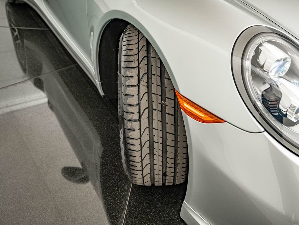 Certified 2014 Porsche 911 Turbo S AWD/4WD image 60