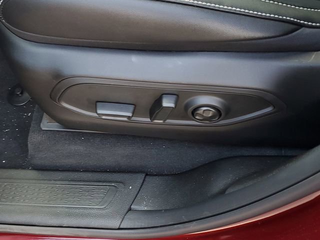 New 2025 Jeep Grand Cherokee Limited w/ Black Appearance Package image 13