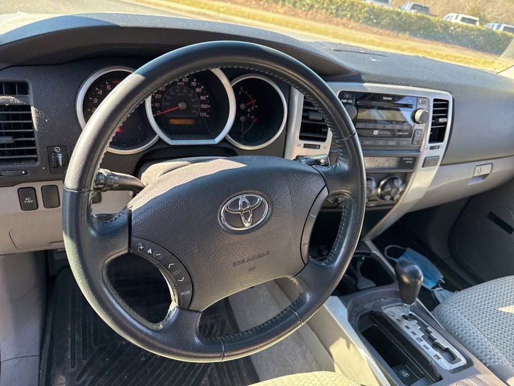 Used 2008 Toyota 4Runner SR5 image 9