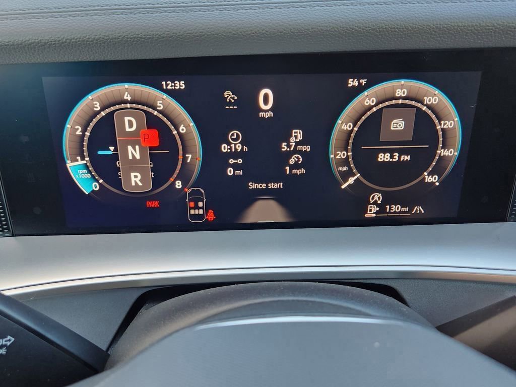 New 2026 Volkswagen Tiguan SE image 6