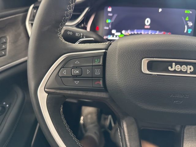 Used 2023 Jeep Grand Cherokee 4WD 4xe image 37