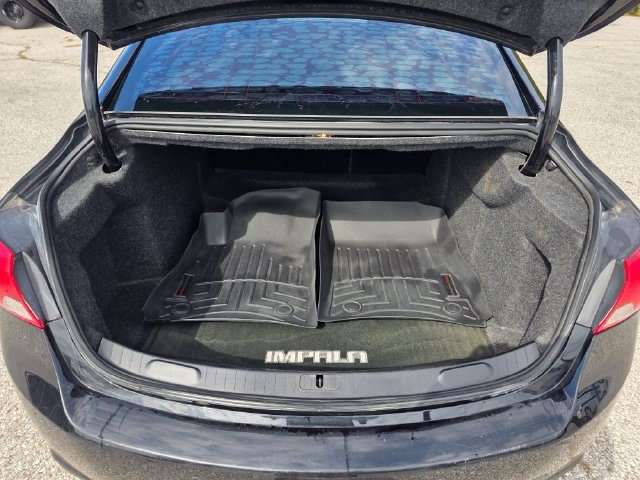 Used 2017 Chevrolet Impala Premier FWD image 10