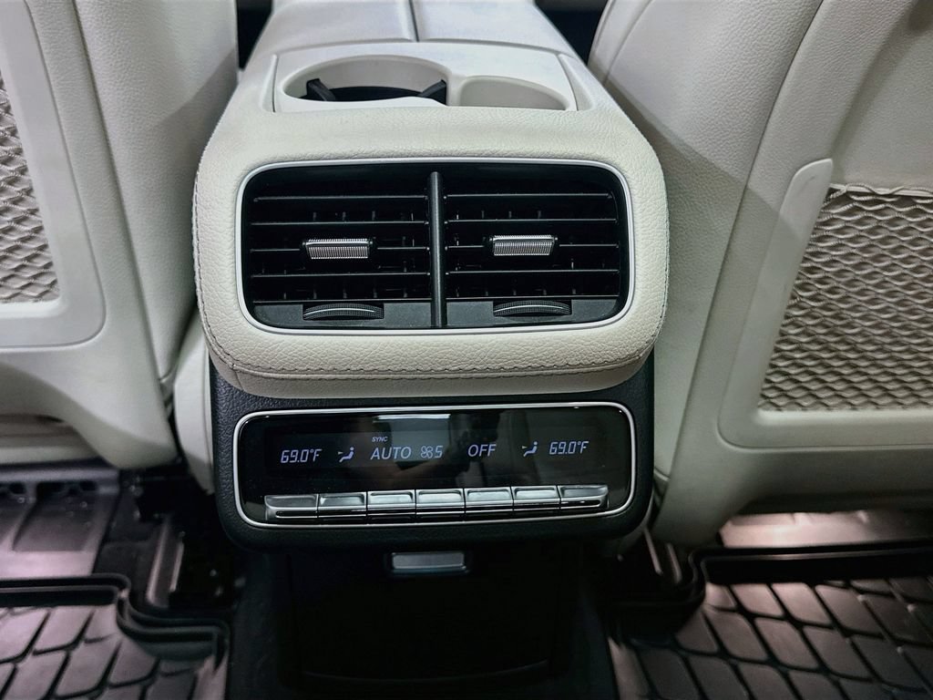 Certified 2023 Mercedes-Benz GLS 450 4MATIC image 26