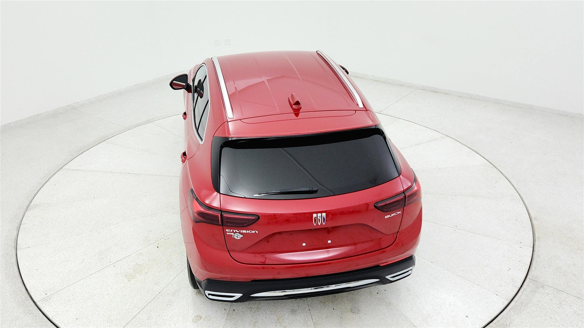 Used 2025 Buick Envision Preferred AWD/4WD image 16