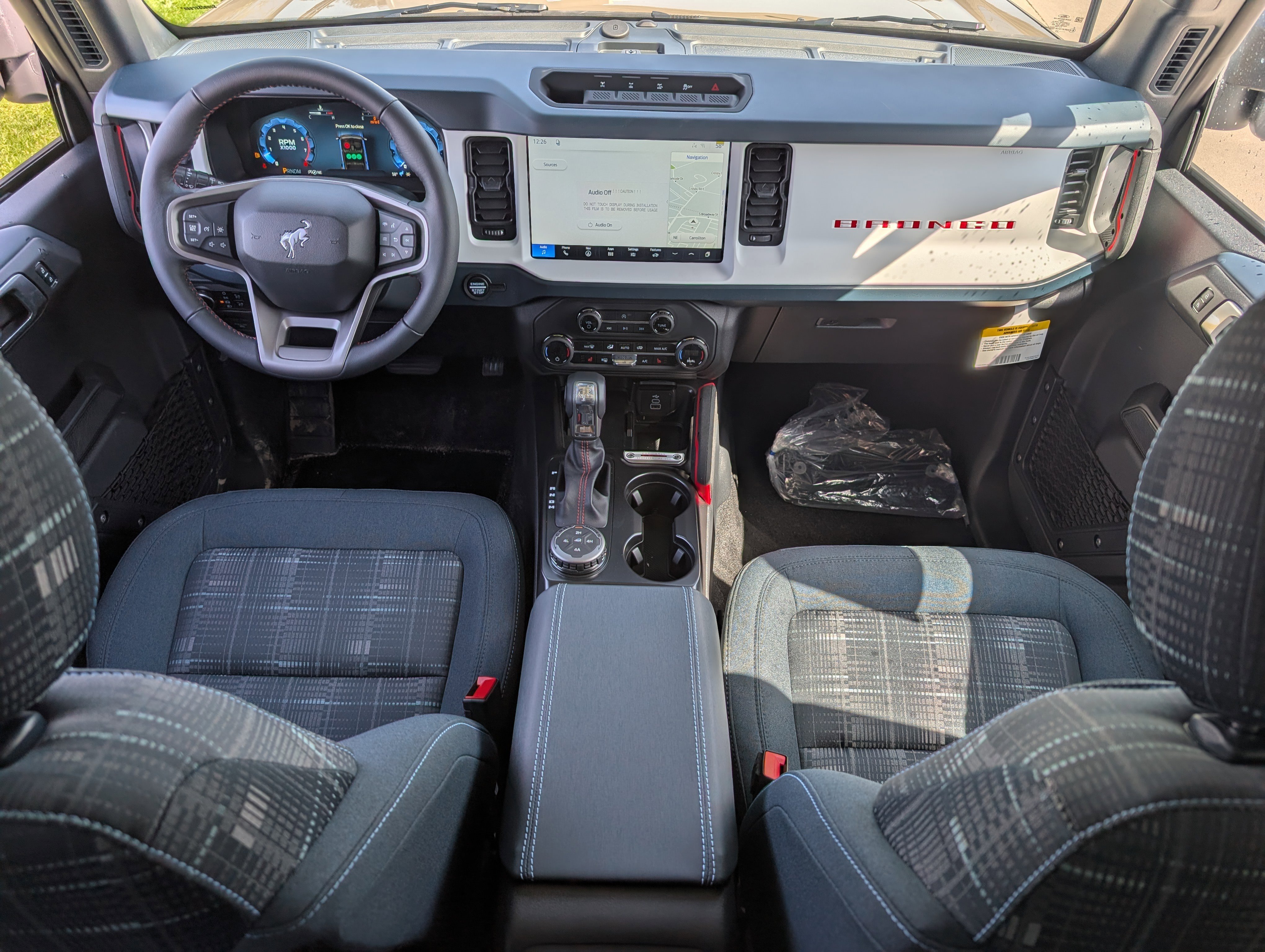 New 2026 Ford Bronco Heritage Edition image 9