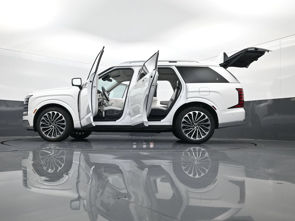 Certified 2026 Hyundai Palisade Calligraphy AWD/4WD image 35