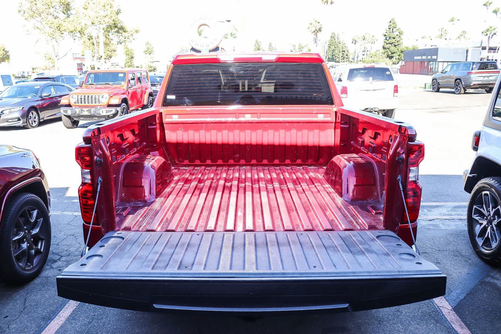 Used 2023 Chevrolet Silverado 1500 LT RWD image 27