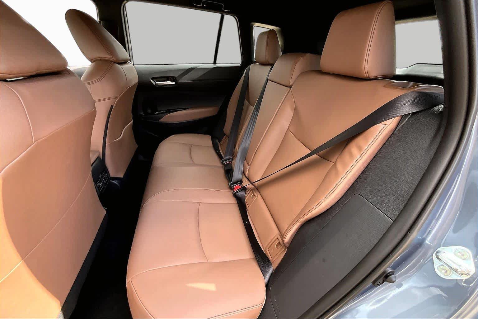 Used 2026 Toyota Corolla Cross XLE w/ Convenience Package FWD image 20