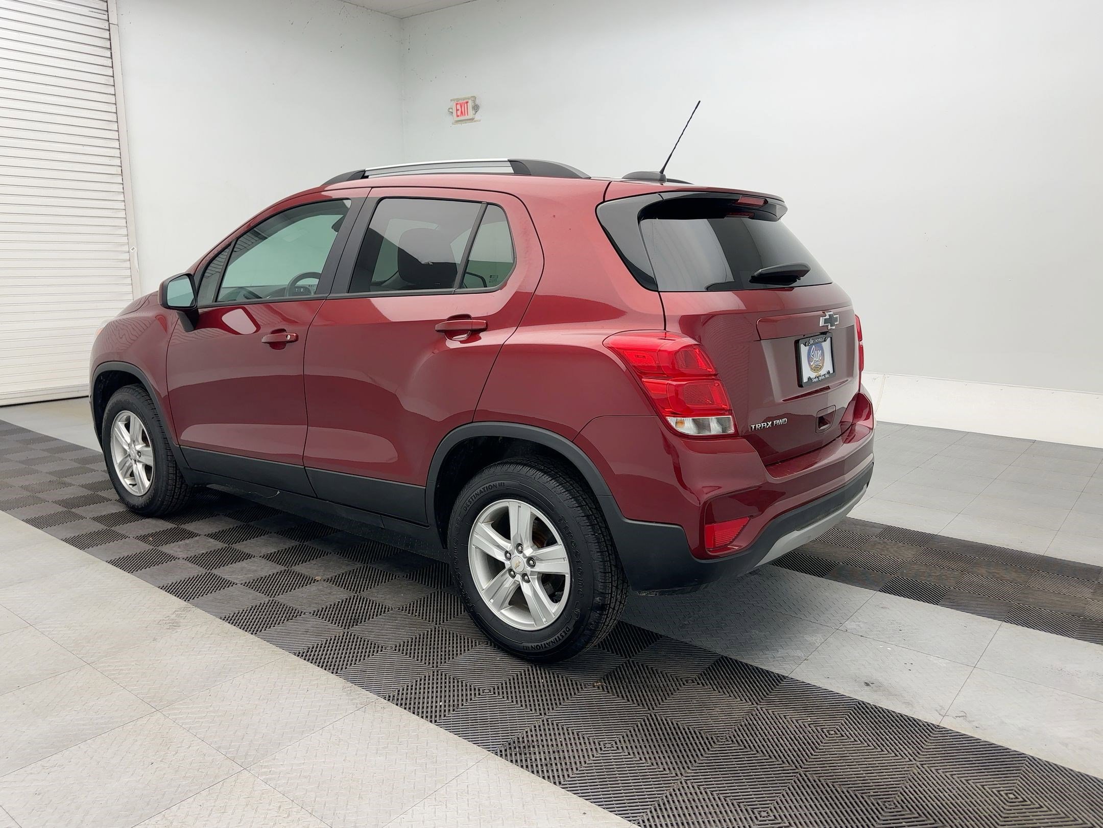 Used 2021 Chevrolet Trax LT image 3