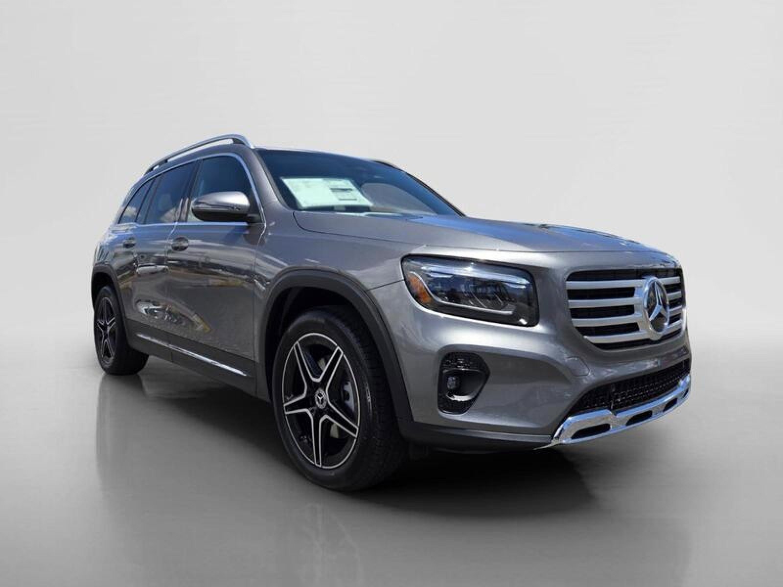 New 2026 Mercedes-Benz GLB 250 image 7