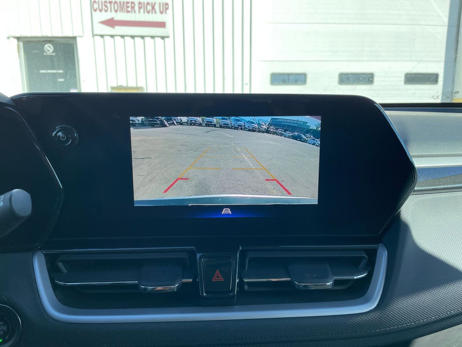 Used 2025 Chevrolet TrailBlazer LT image 17