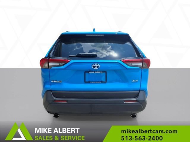Used 2021 Toyota RAV4 XLE AWD/4WD image 6