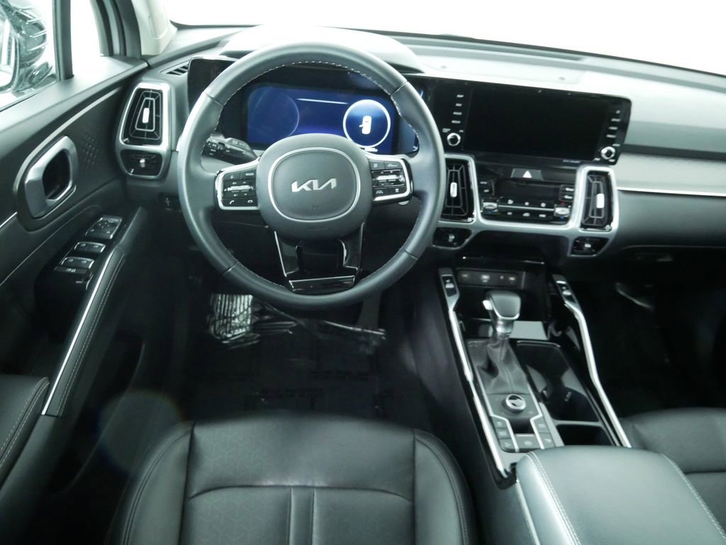 Certified 2023 Kia Sorento SX AWD/4WD image 21