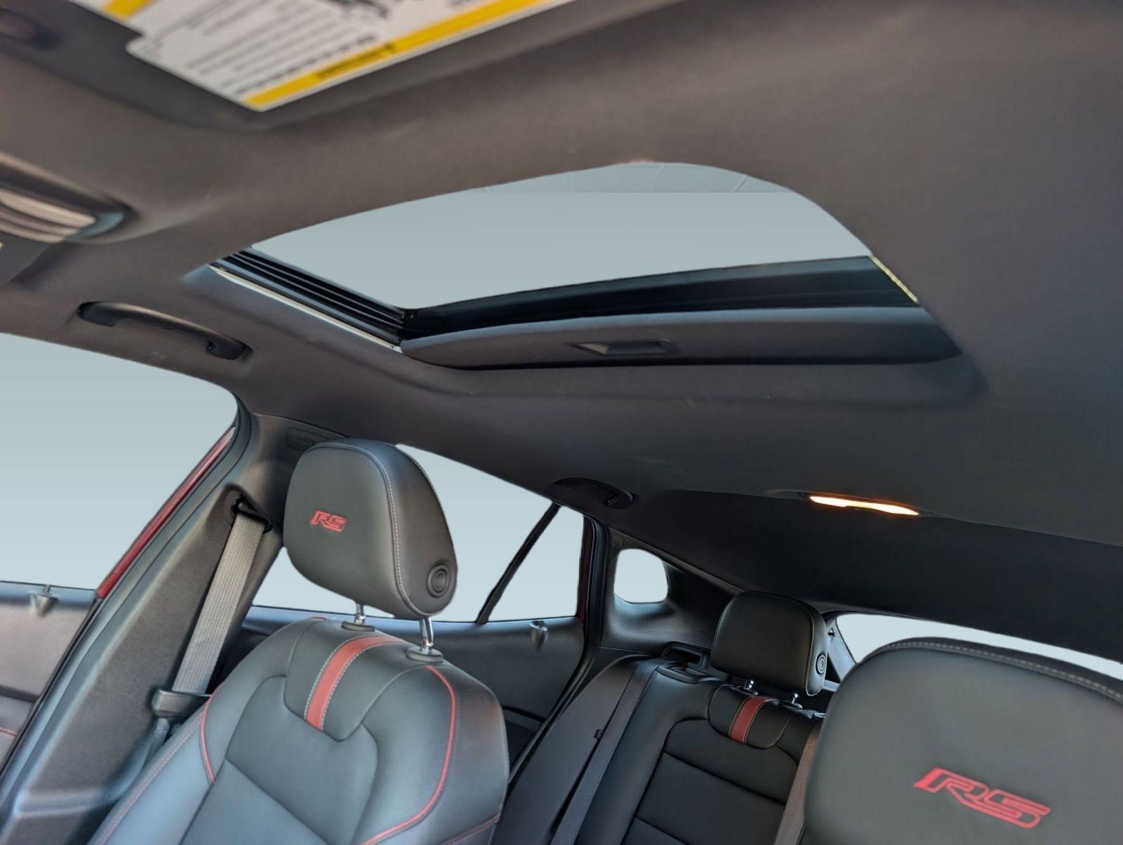 Used 2024 Chevrolet Trax RS w/ Sunroof Package image 15