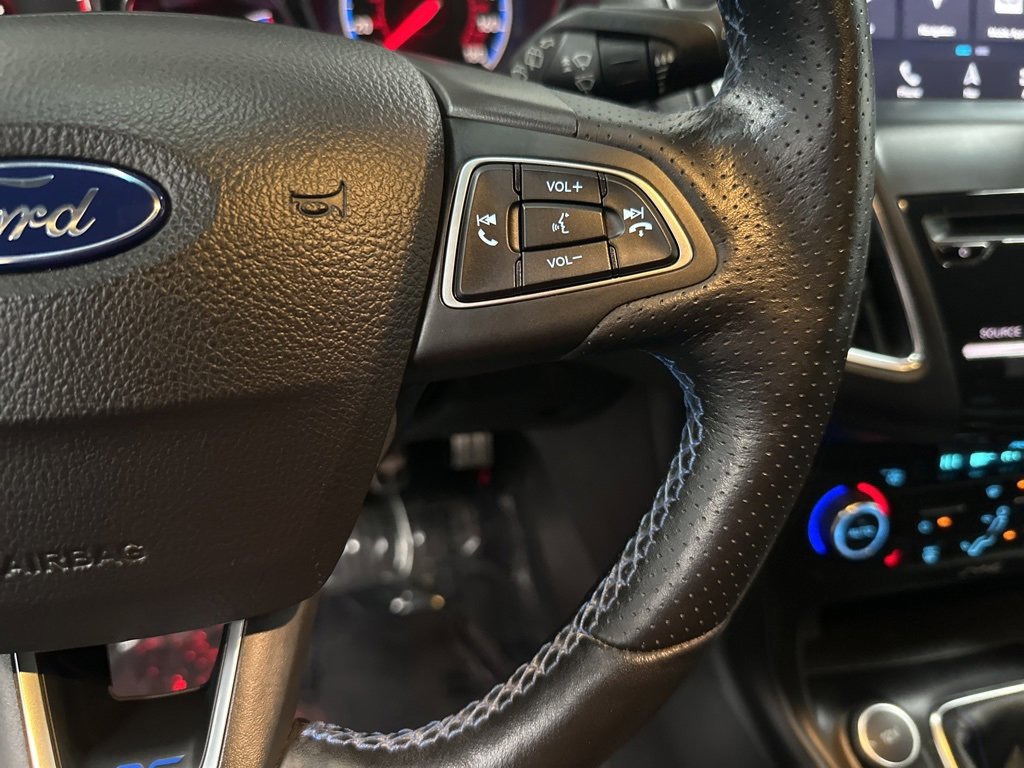 Used 2016 Ford Focus RS image 16