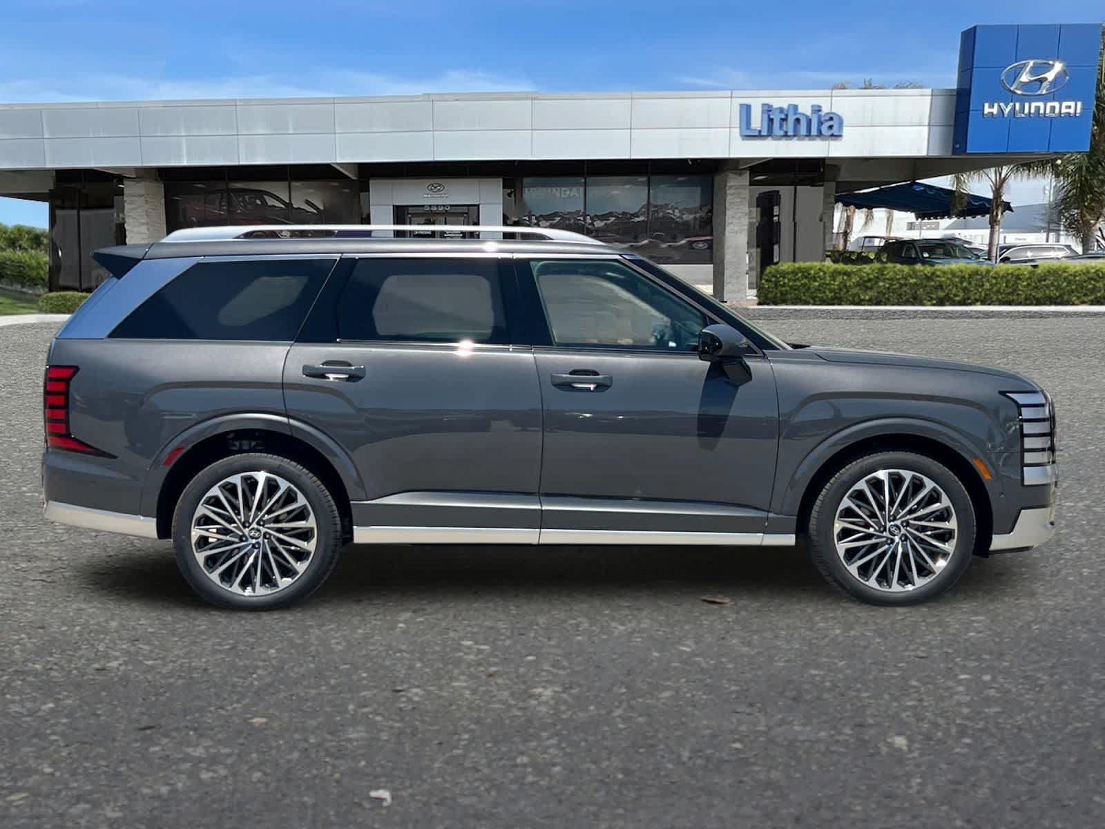 New 2026 Hyundai Palisade Calligraphy AWD/4WD image 8