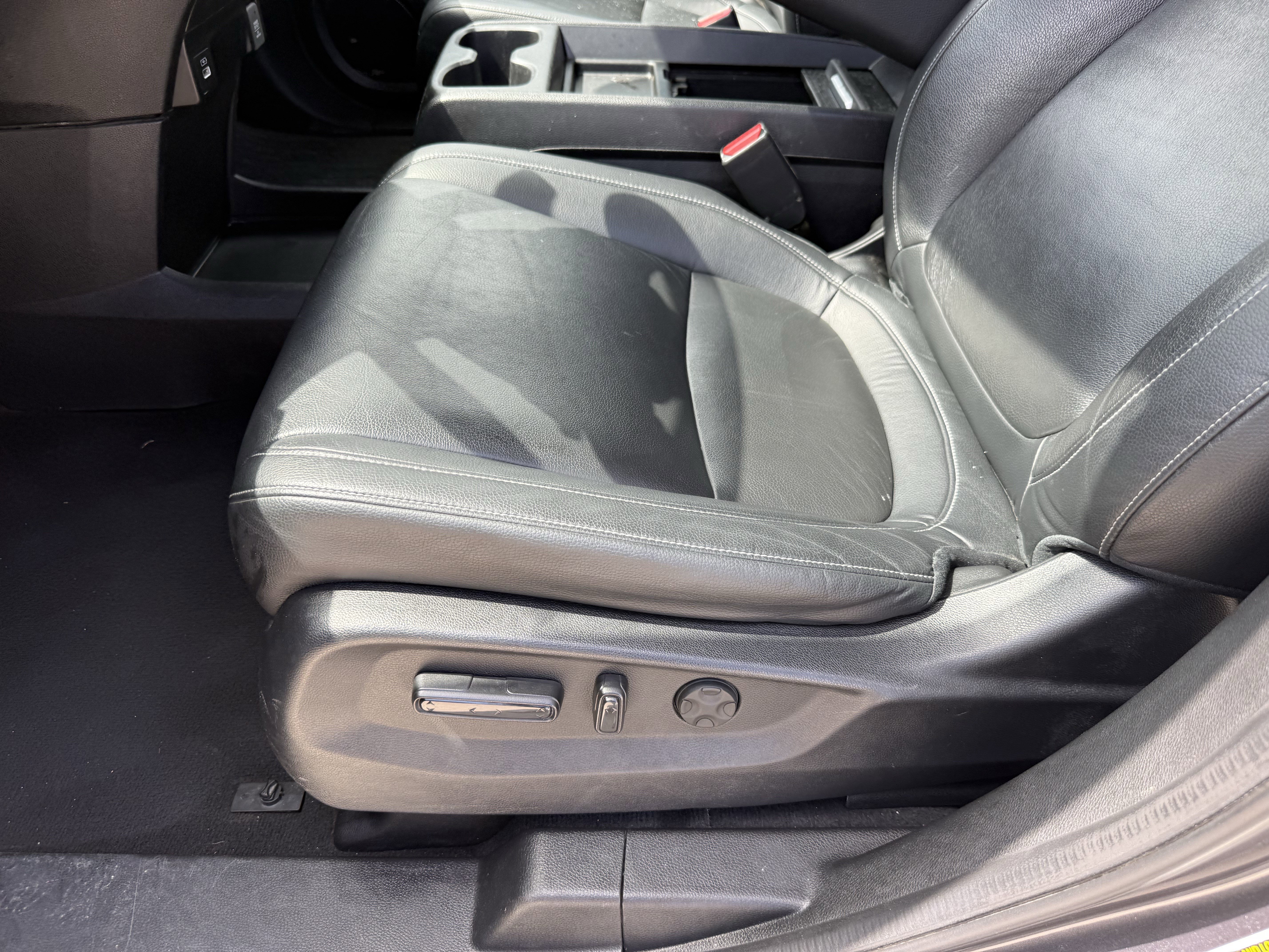 Used 2024 Honda Odyssey EX-L image 29