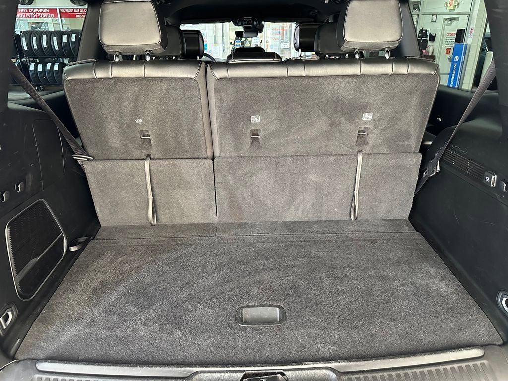 Certified 2024 Jeep Wagoneer Series II w/ Flexible Seating Group AWD/4WD image 41