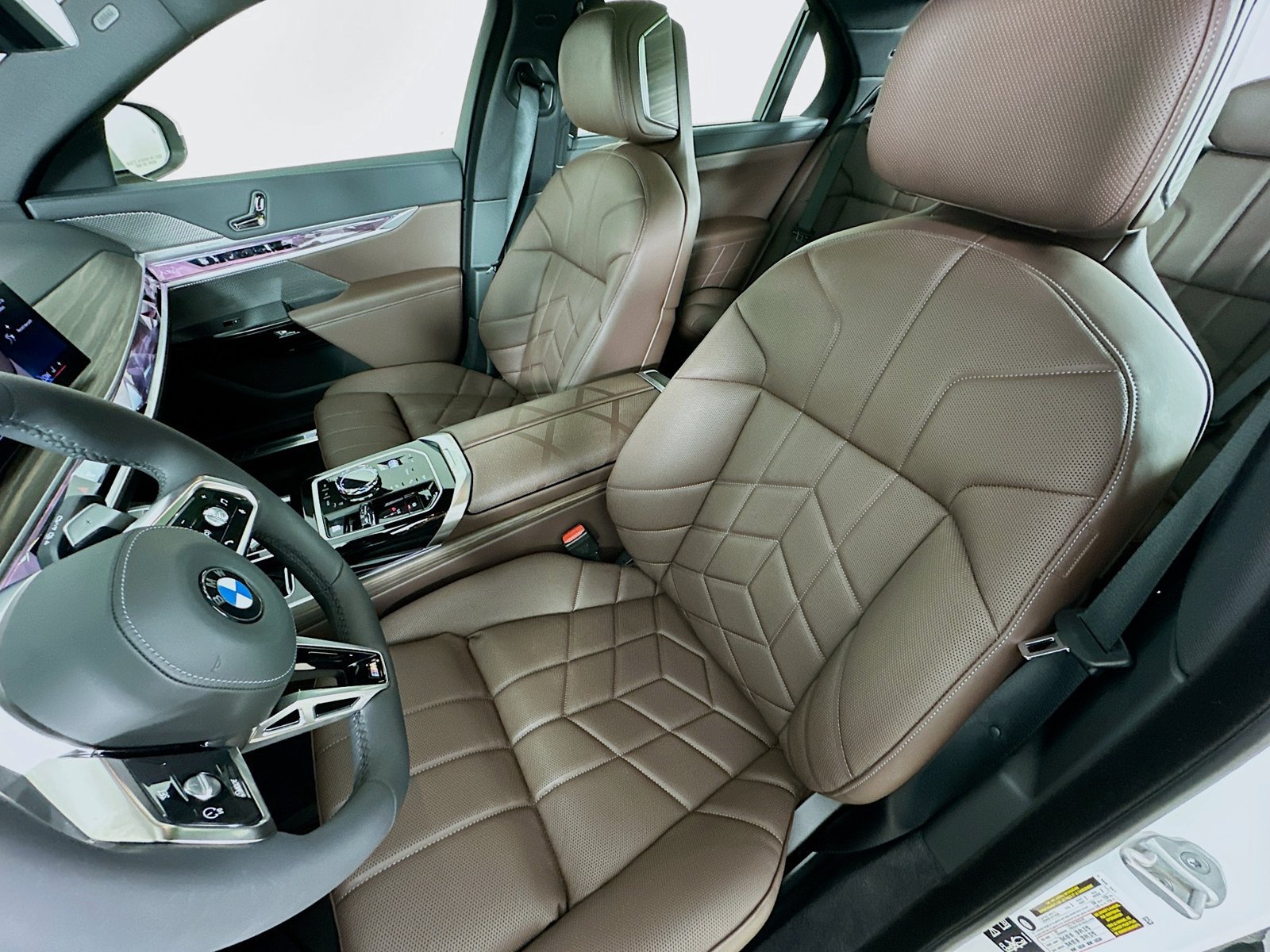 New 2026 BMW 760i xDrive AWD/4WD image 34