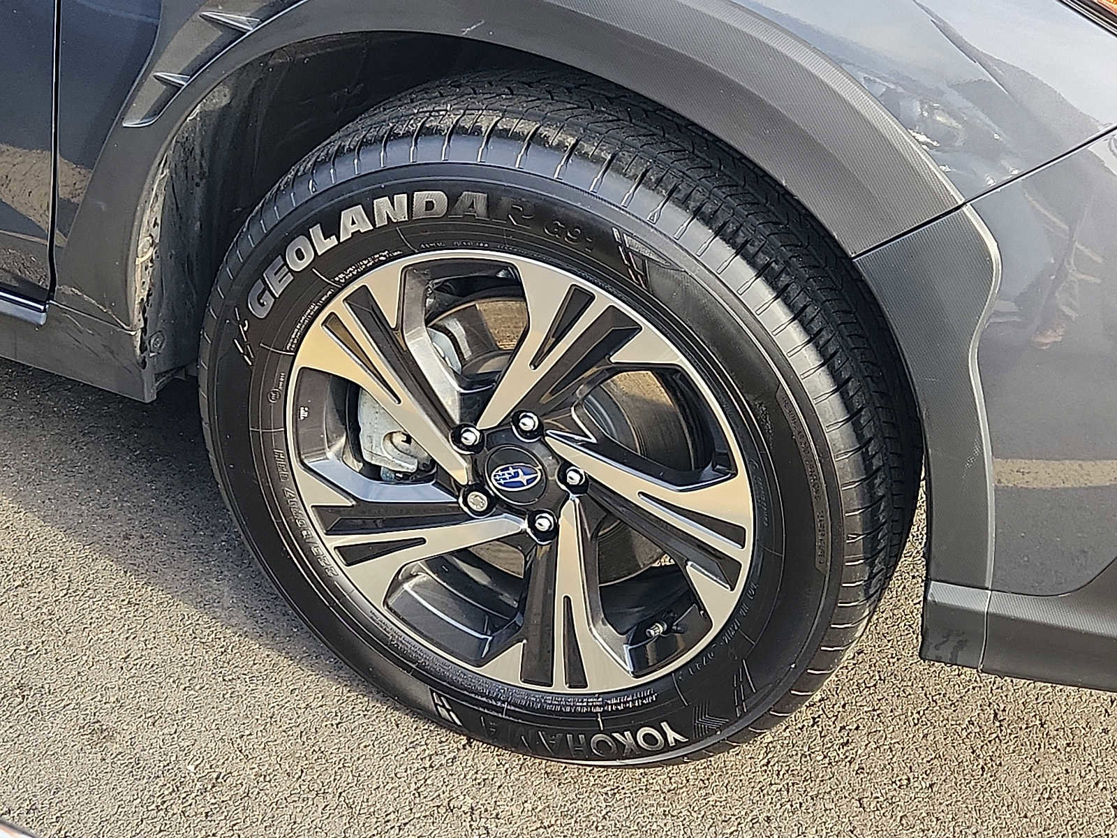 Used 2024 Subaru Crosstrek 2.0i Premium image 7