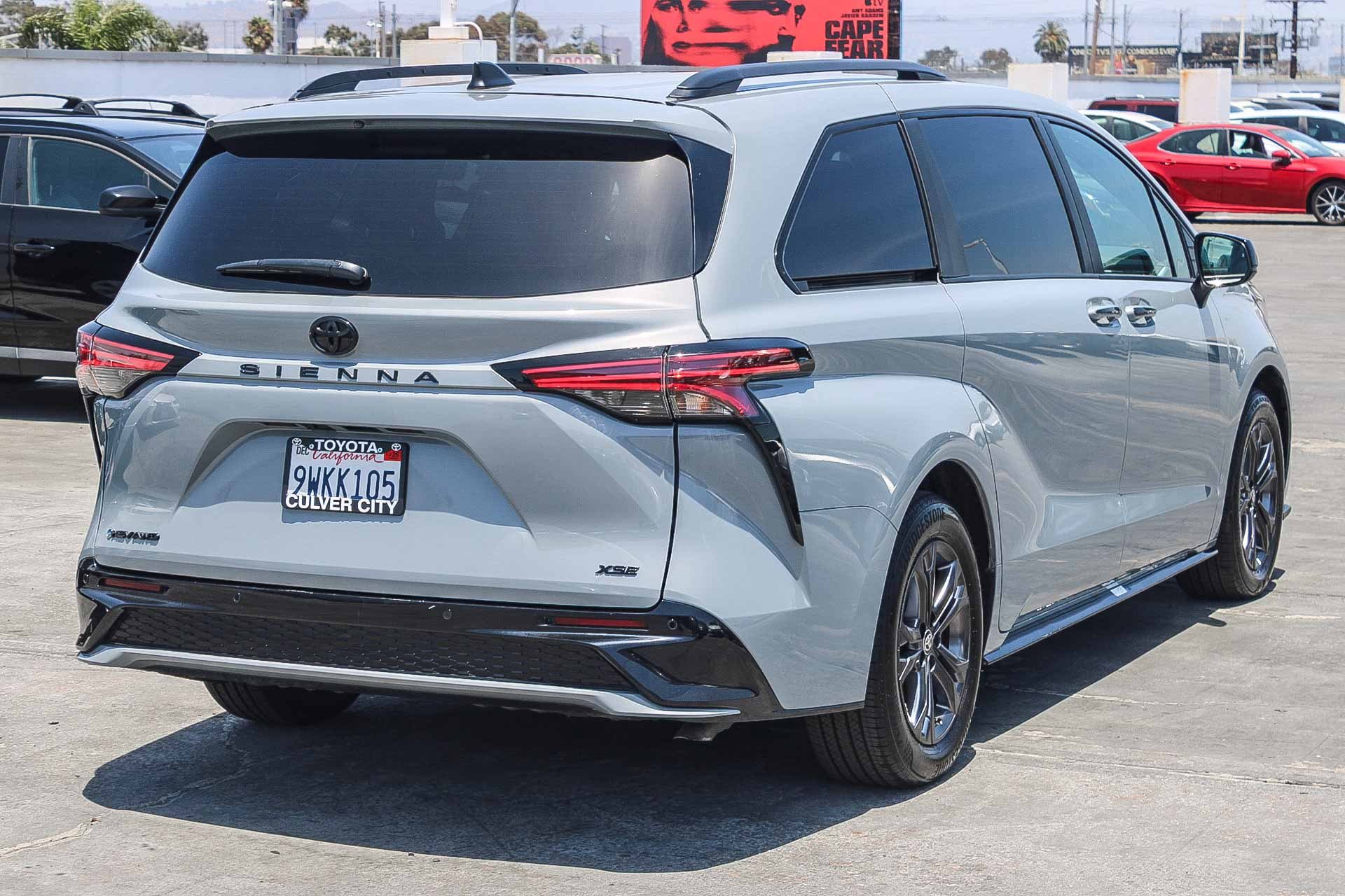Certified 2026 Toyota Sienna XSE AWD/4WD image 9