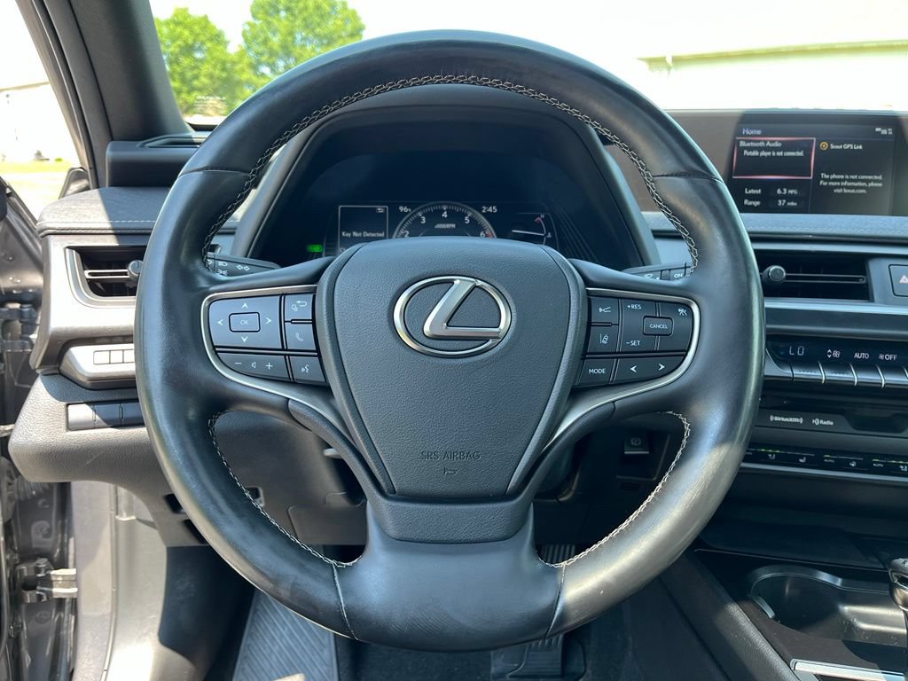 Used 2019 Lexus UX 250h w/ Premium Package AWD/4WD image 33