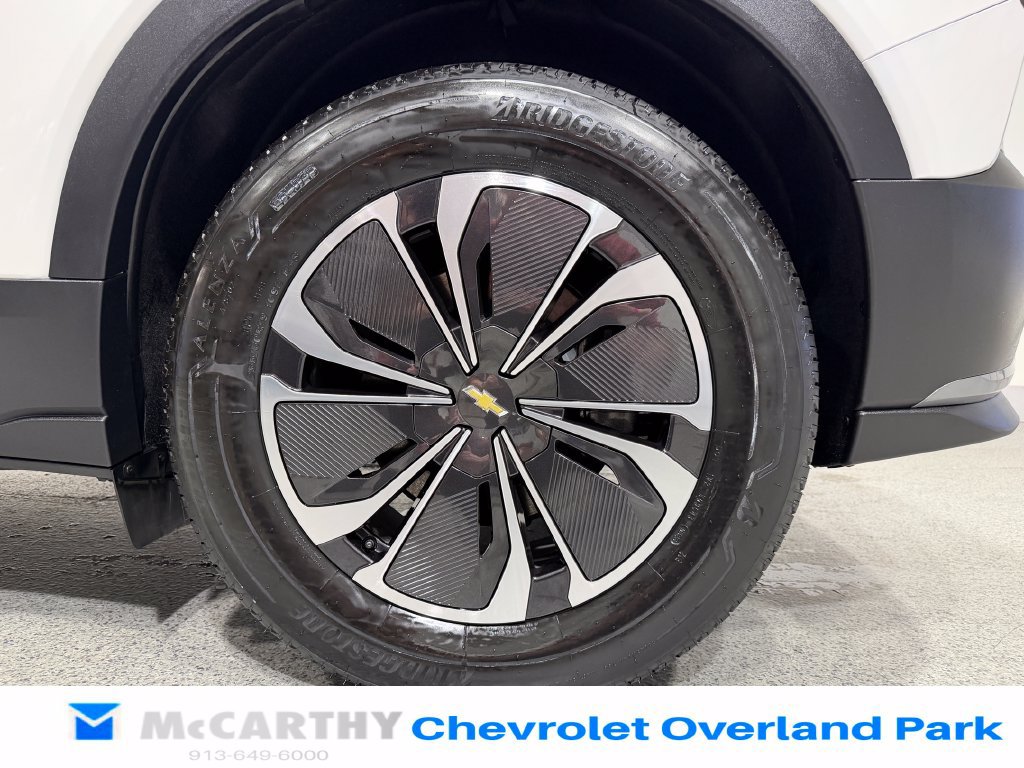 Used 2024 Chevrolet Blazer EV LT AWD/4WD image 30