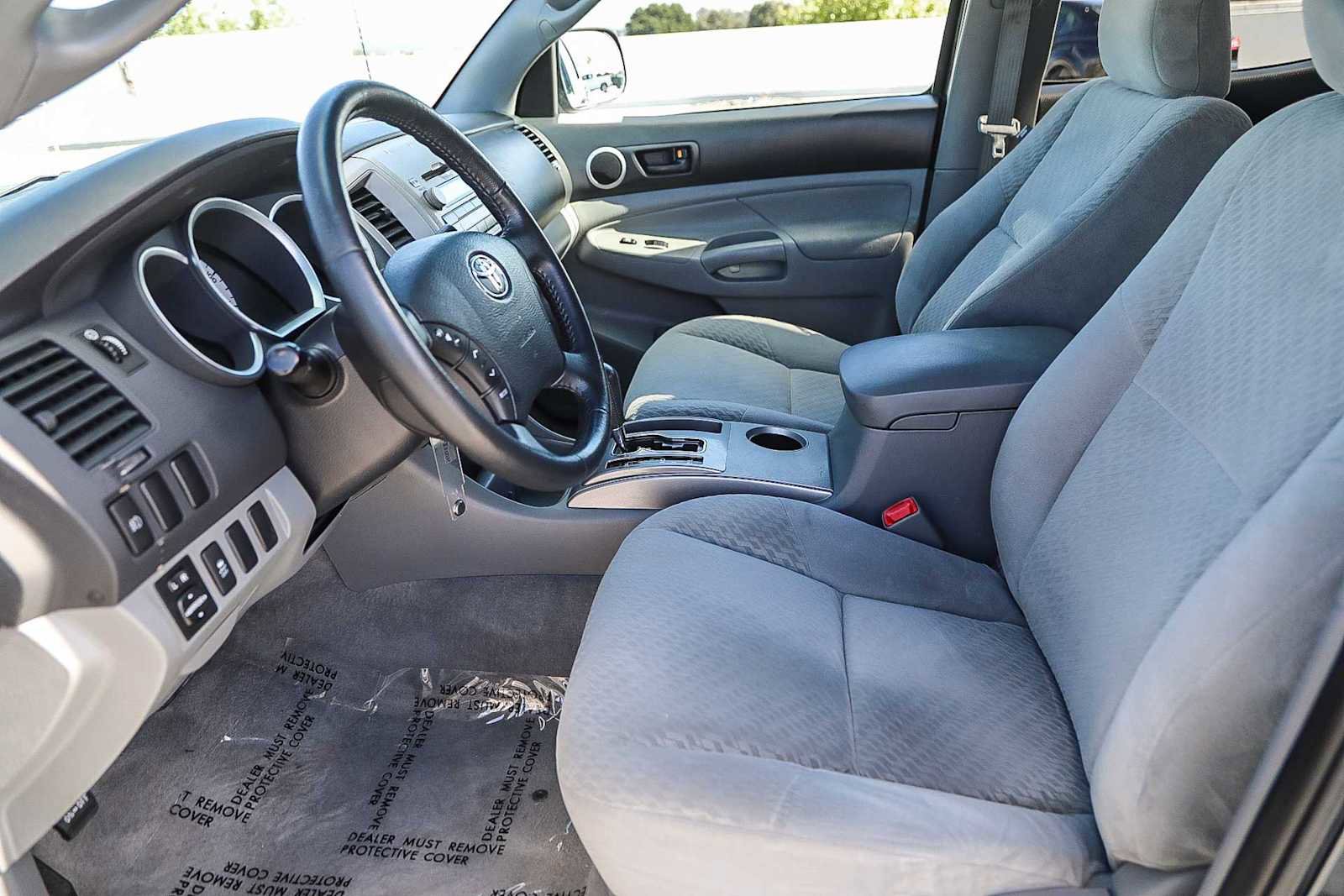 Used 2011 Toyota Tacoma PreRunner w/ SR5 Pkg #2 RWD image 17