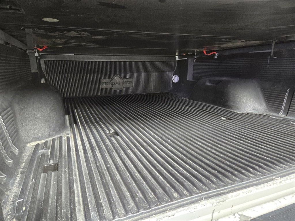 Used 2011 Ford F250 XL w/ Skid Plate Pkg image 17