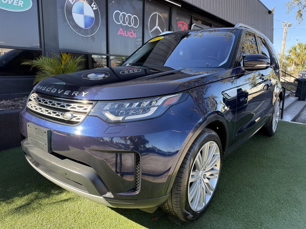 Used 2018 Land Rover Discovery HSE image 1