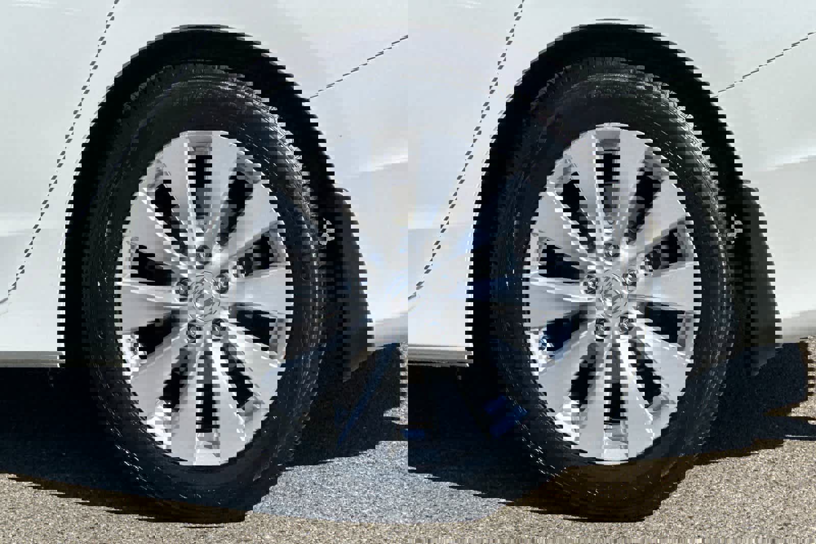 Used 2014 Honda Accord Touring image 30