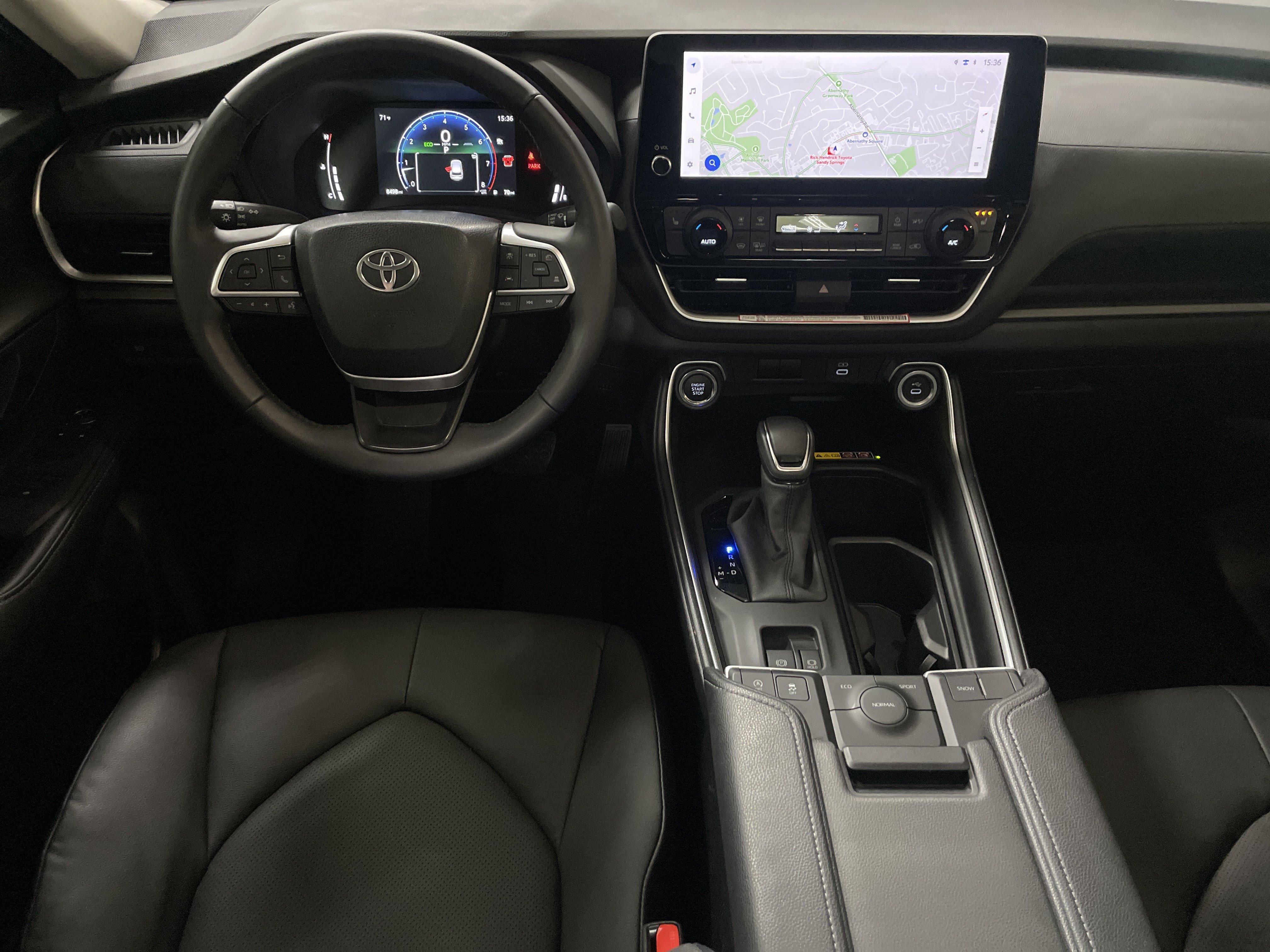 Used 2025 Toyota Grand Highlander FWD image 30