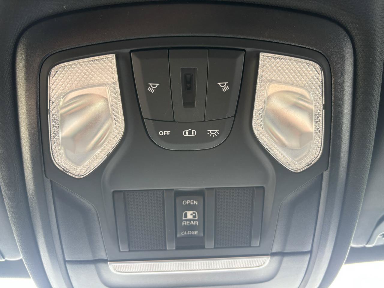 Used 2024 RAM 1500 Tradesman w/ Night Edition AWD/4WD image 29