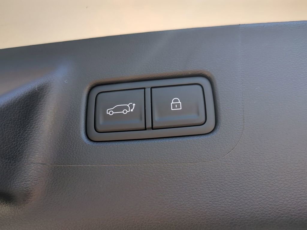 New 2026 Hyundai Santa Fe SEL image 15