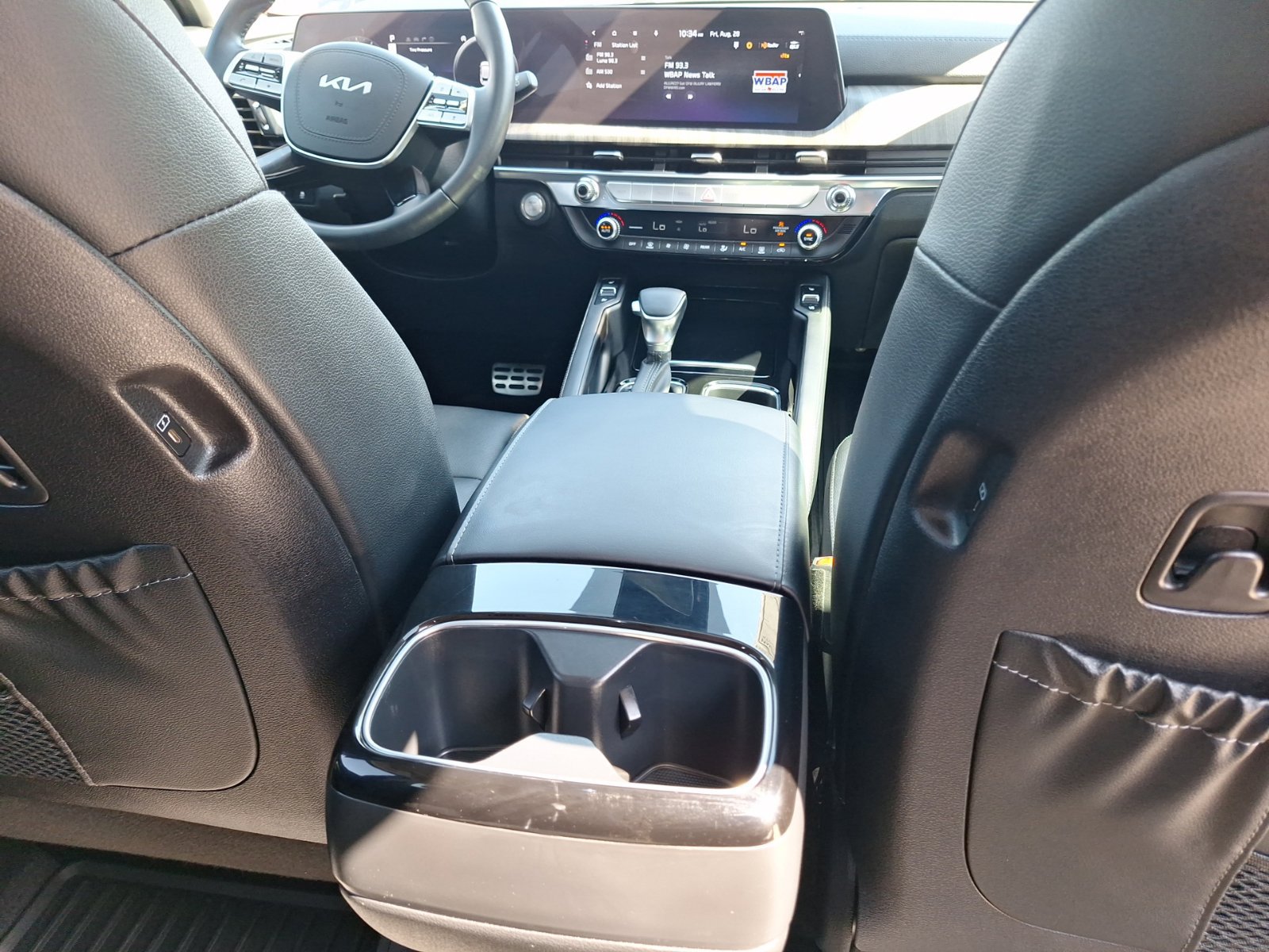 Used 2025 Kia Telluride SX FWD image 29