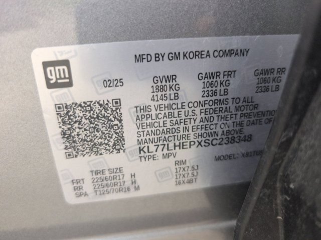 Used 2025 Chevrolet Trax LT w/ LT Convenience Package FWD image 35