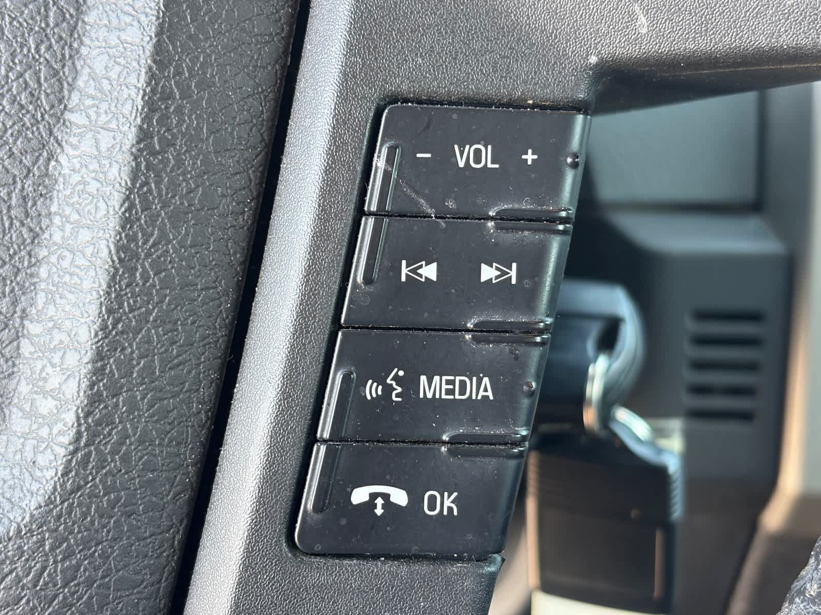 Used 2012 Ford F150 XLT w/ XLT Chrome Pkg AWD/4WD image 14