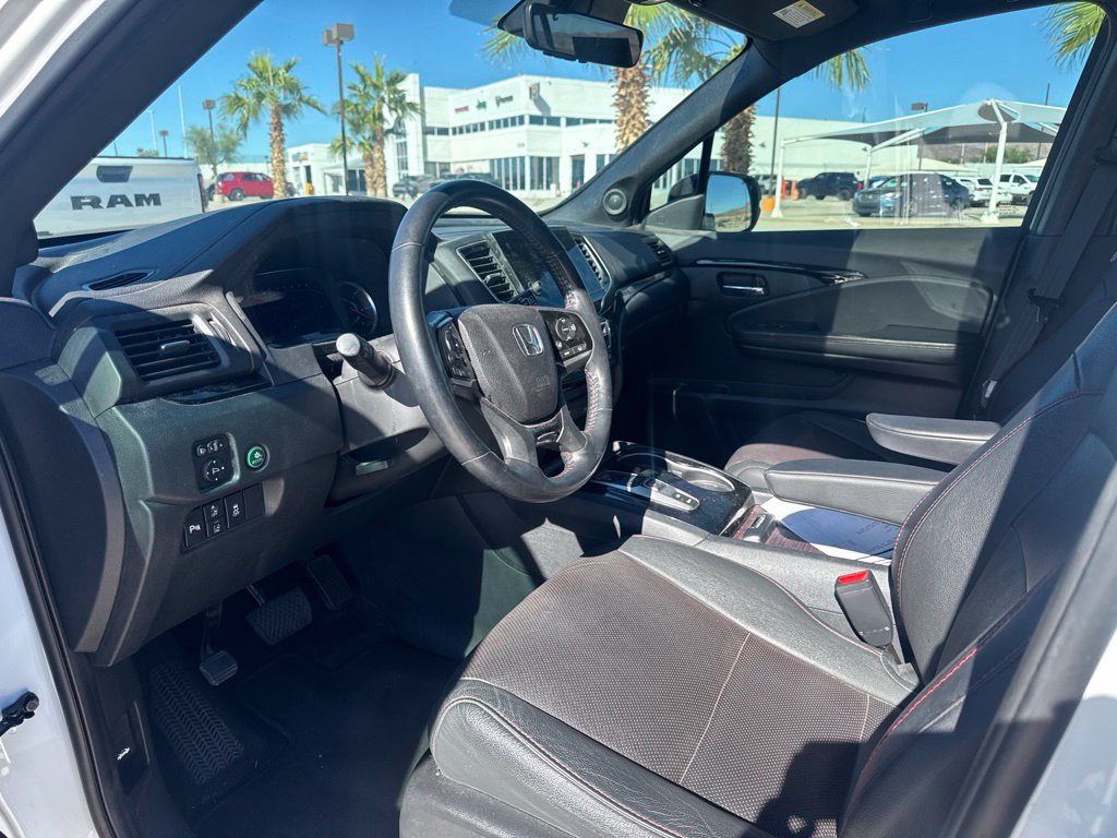 Used 2021 Honda Pilot Black Edition image 13